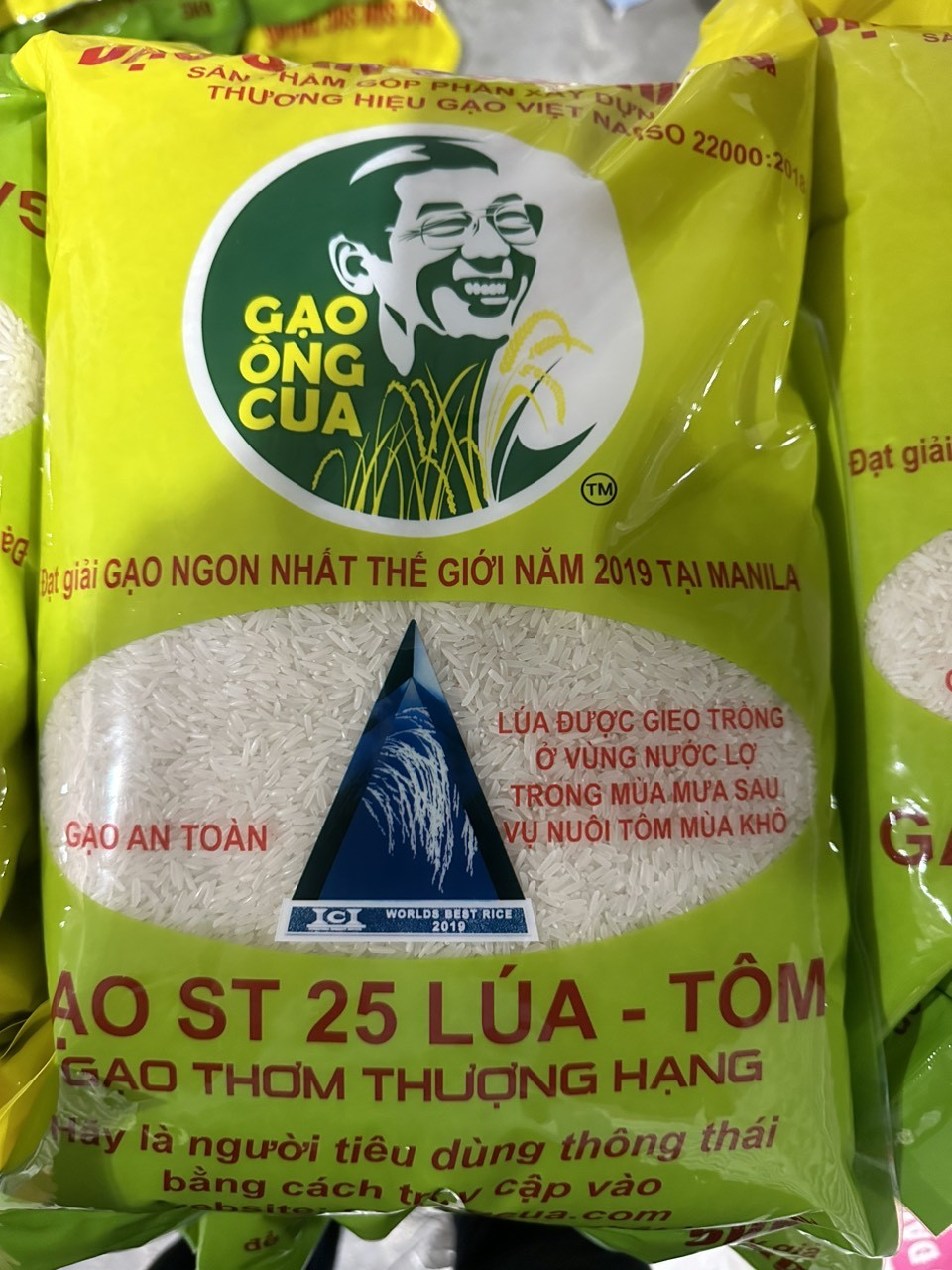 phat-hien-co-so-san-xuat-gia-mao-gao-ong-cua-4-1719564933.jpg