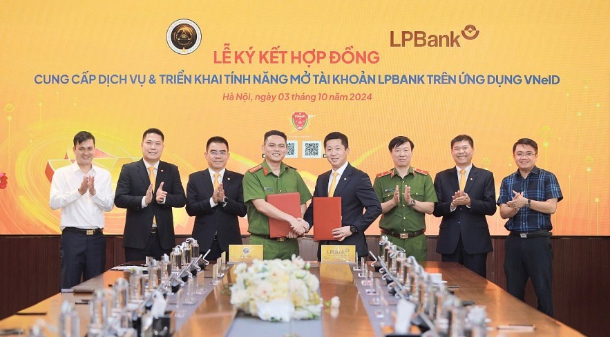 lp-1728531052.jpg