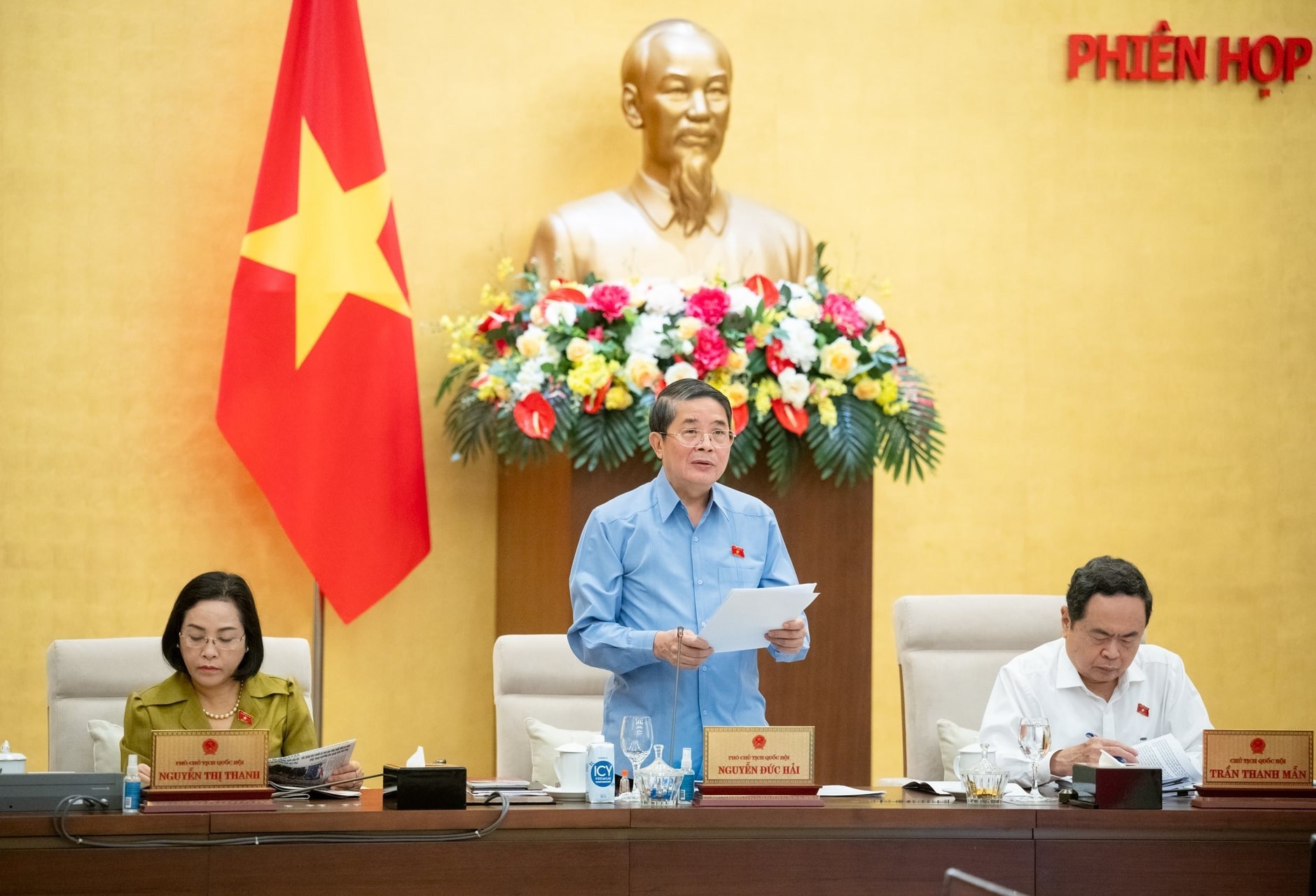phat-trien-kinh-te-xa-hoi-3-1728866402.jpg