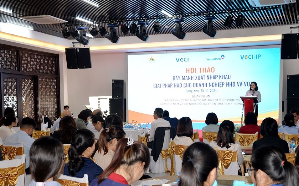 hoi-thao-doanh-nghiep-nho-va-vua-1-1731683229.jpg