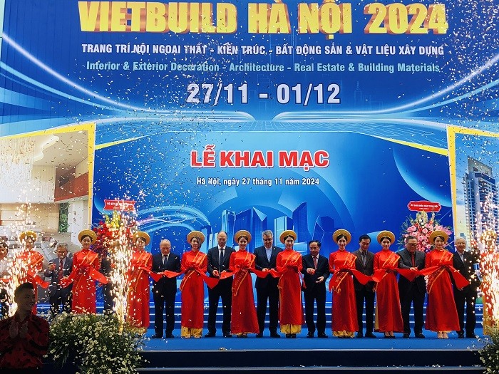 vietbuild-ha-noi-2024-dnktx2-at-1732684039.jpg
