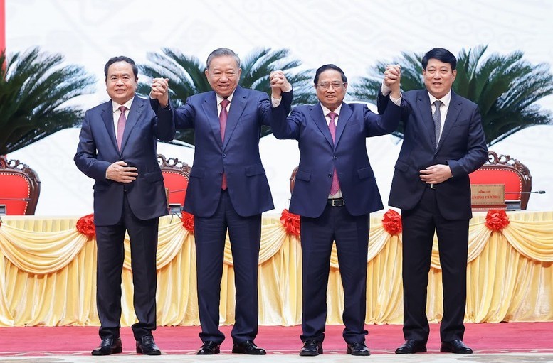 thu-tuong-pham-minh-chinh-5-1735690577.jpg