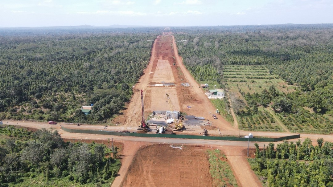 cao-toc-khanh-hoa-buon-ma-thuot-la-tuyen-giao-thong-trong-diem-giup-kinh-te-dak-lak-di-len-trong-tuong-lai-1741284048.jpg