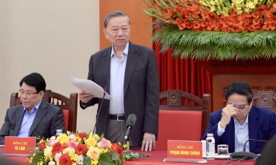 ktx-tong-bi-thu-tieu-ban-van-kien-4-1742022277.jpg