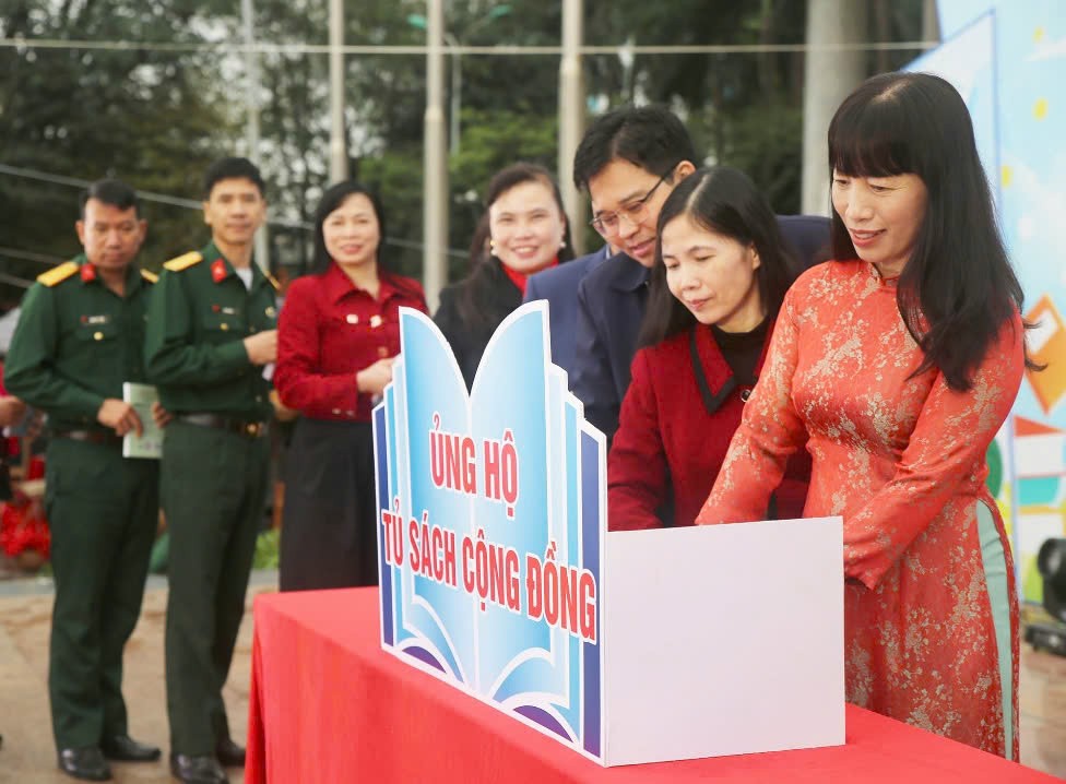 Khai mạc Hội sách Đất Tổ năm 2025-3.jpg