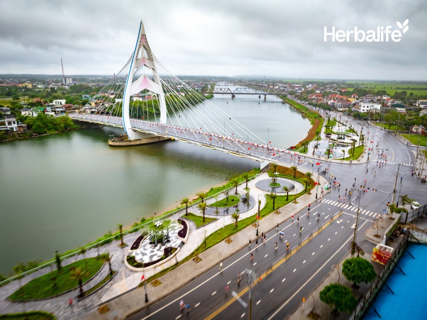 giai-vo-dich-quoc-gia-marathon-va-cu-ly-dai-bao-tien-phong-herbalife-3-1743498884.jpg