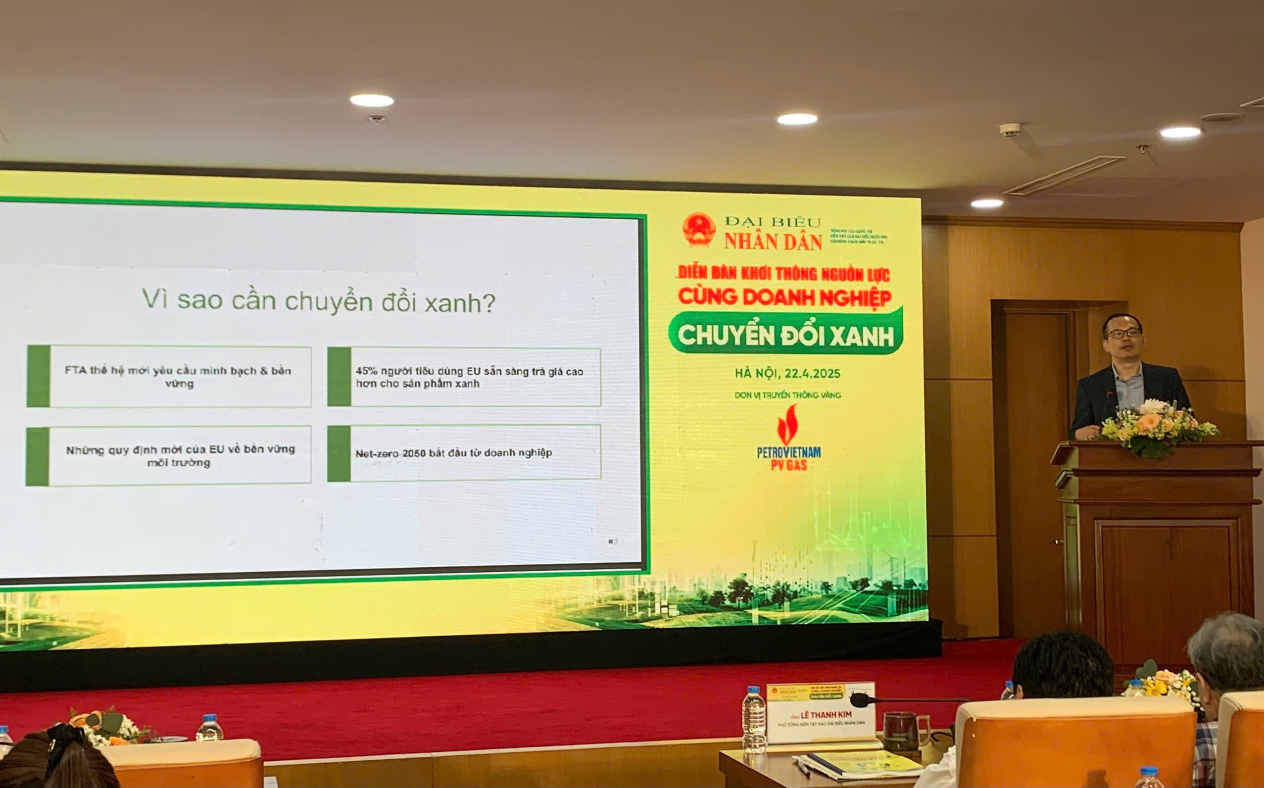 giai phap cho doanh nghiep chuyen doi xanh