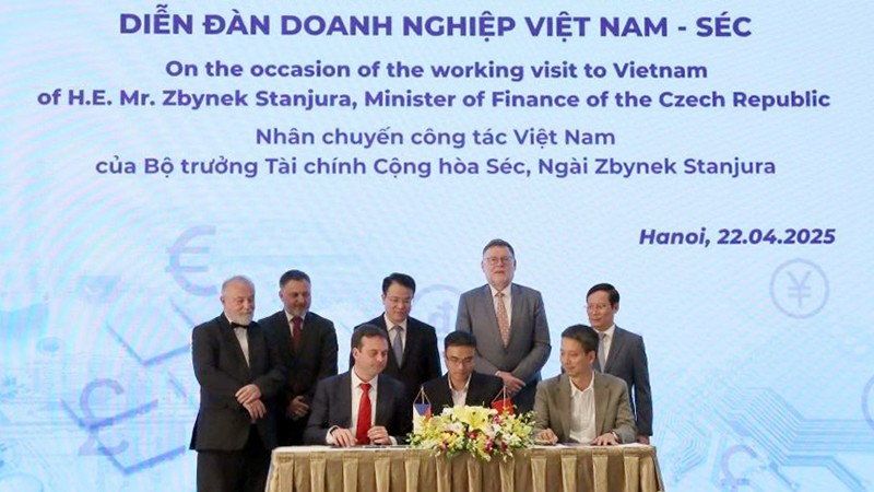 sec-1745387558.jpg