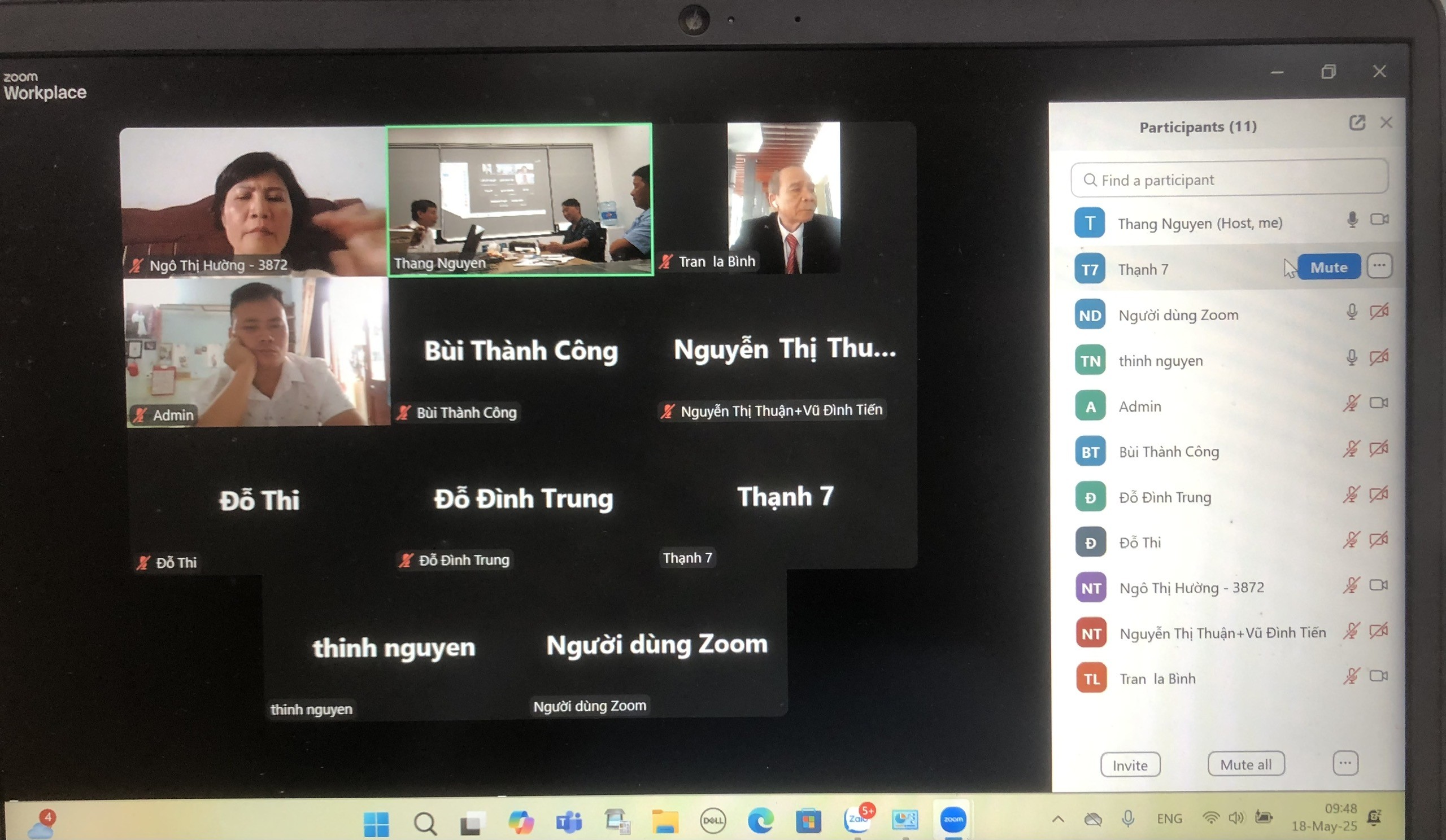 cac-thanh-vien-bch-hop-truc-tuyen-1747552391.jpg