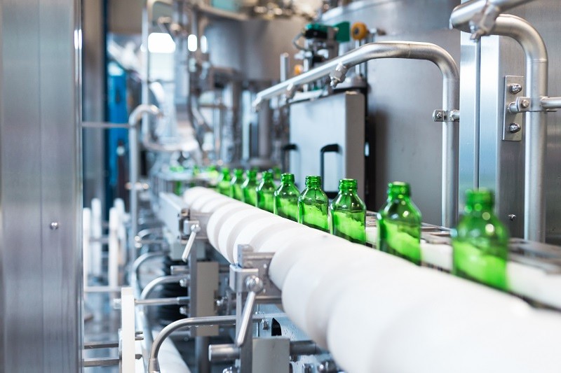 green-bottles-produced-in-factory-800x533-1748147245.jpg