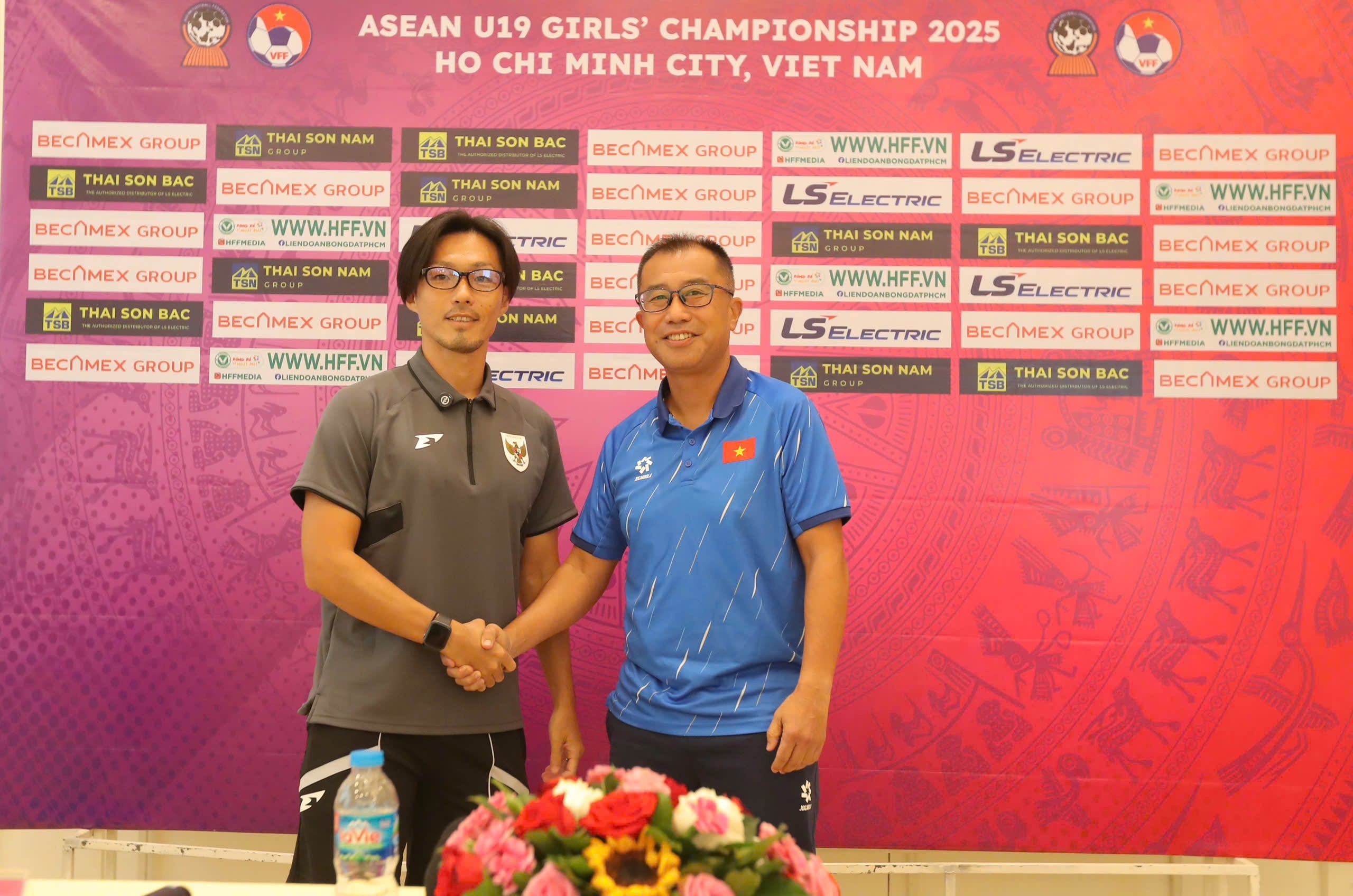 Các đội tuyển U19 nữ quyết tâm giành chiến thắng để đoạt vé vào chung kết giải vô địch U19 nữ Đông Nam Á 2025