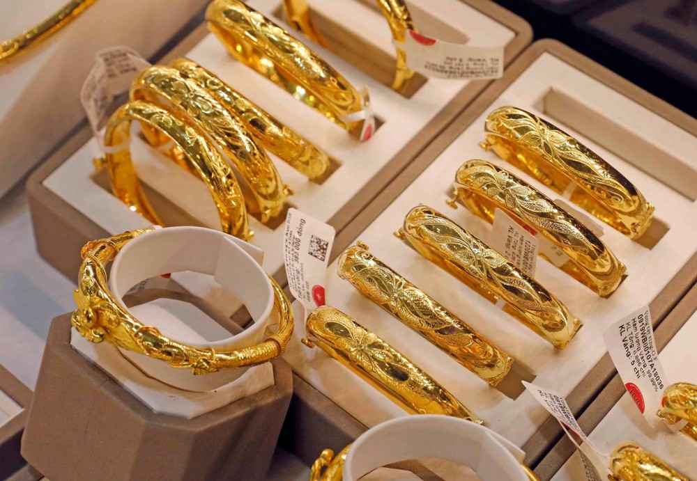 gia-vang-nhan-hom-nay-2025-tapchidoanhnghiepvakinhtexanh-1750821998.jpg