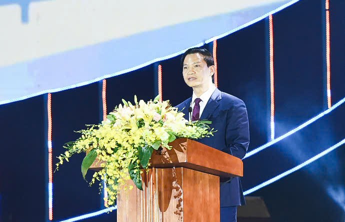 Chủ tịch UBND tỉnh Vương Quốc Tuấn phát biểu tại sự kiện, khẳng định quyết tâm xây dựng Bắc Ninh trở thành thành phố trực thuộc Trung ương trước năm 2030