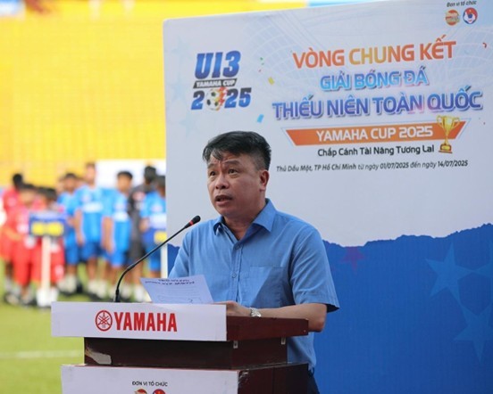 Ông Nguyễn Phan Khuê - Trưởng Ban Tổ chức giải phát biểu khai mạc