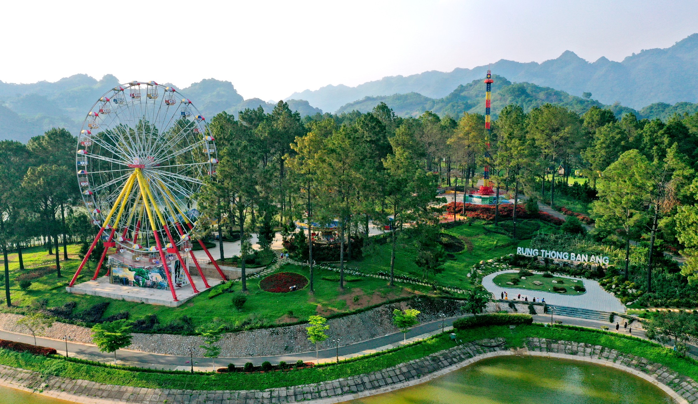 Phoenix Mộc Châu Resort.jpg