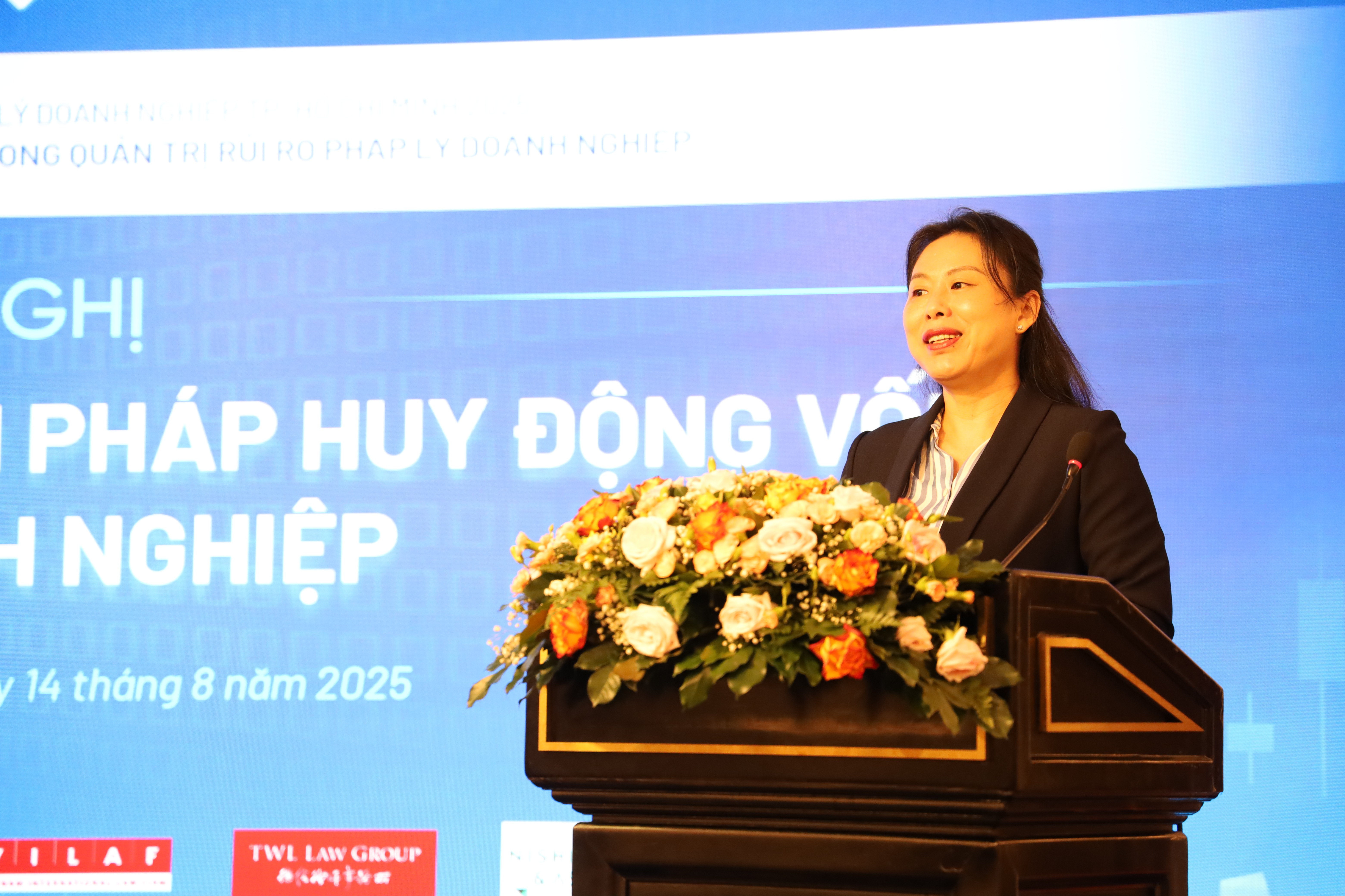 ba-ho-thi-quyen-pho-giam-doc-trung-tam-xuc-tien-thuong-mai-va-dau-tu-tp-ho-chi-minh-itpc-1755250728.JPG