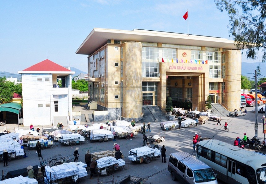 cua-khau-hoanh-mo-2-1755841486.jpg