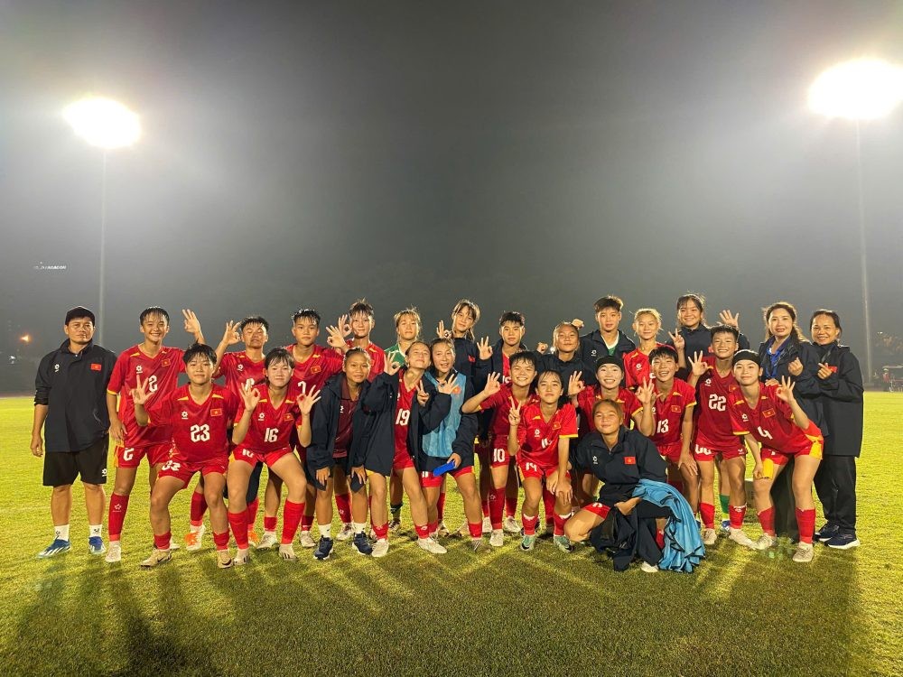 Đội tuyển U16 nữ Việt Nam khẳng định sức mạnh tại Bảng B bằng chiến thắng đậm trước Campuchia