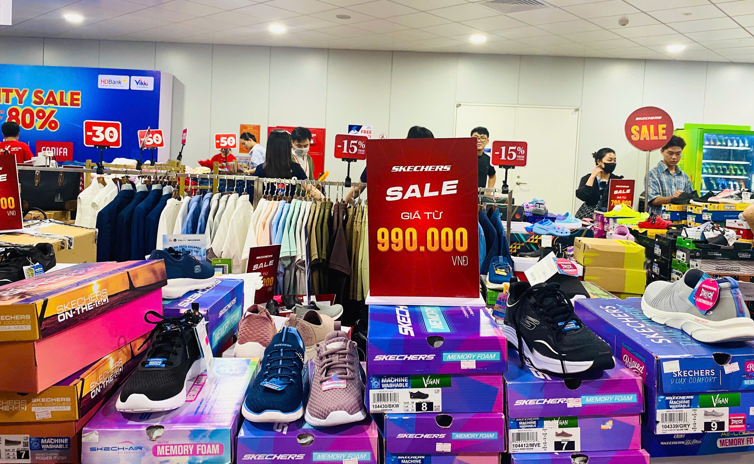 city-sale-4-1756456322.jpg