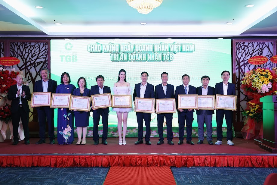 Trangchu Lc88 dangnhap.com Tiền Giang tại TP.HCM: Hành trình 12 năm gắn kết, tri ân và phụng sự quê hương