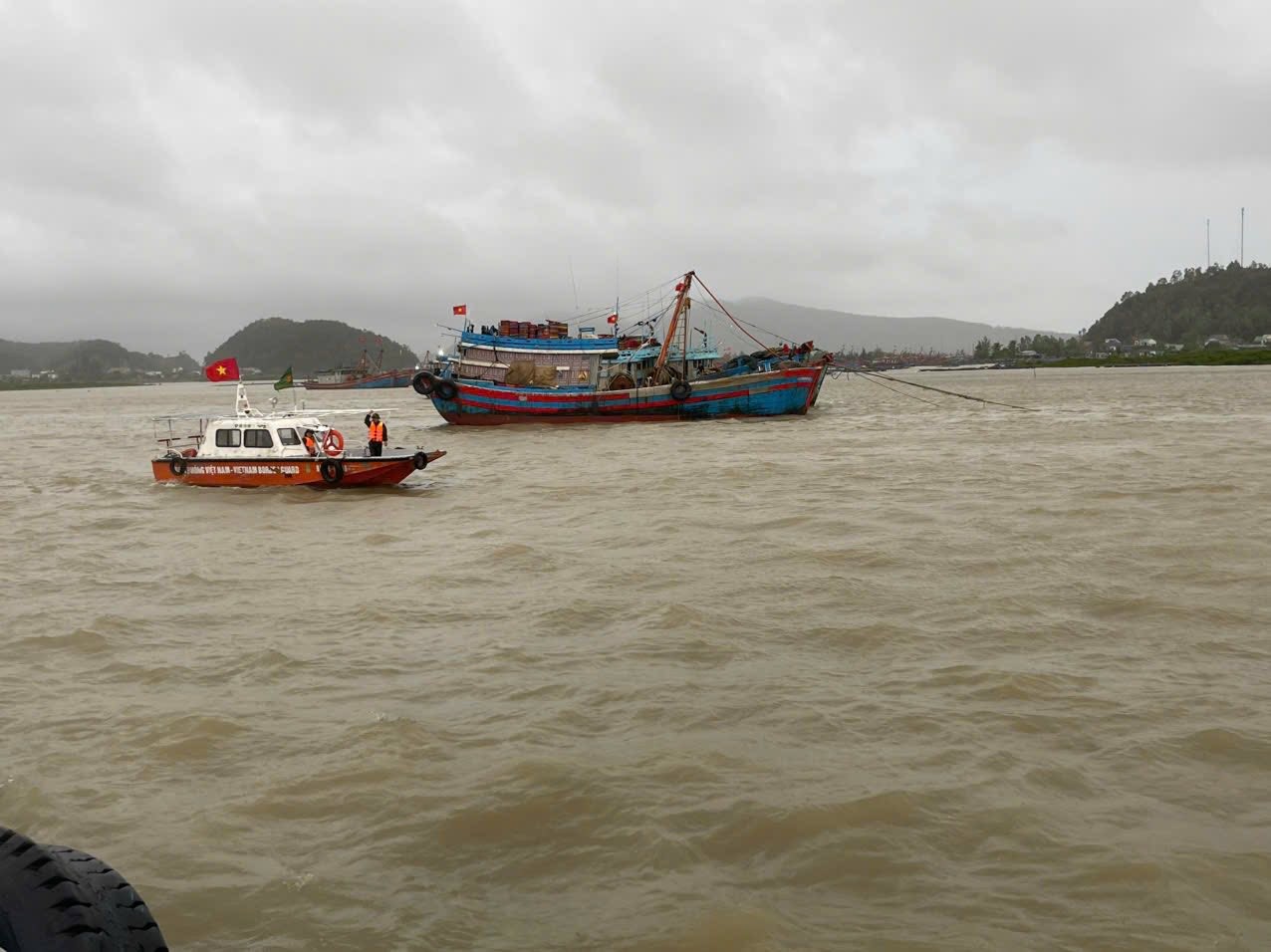 chong-khai-thac-iuu-nghe-an-1759545363.jpg
