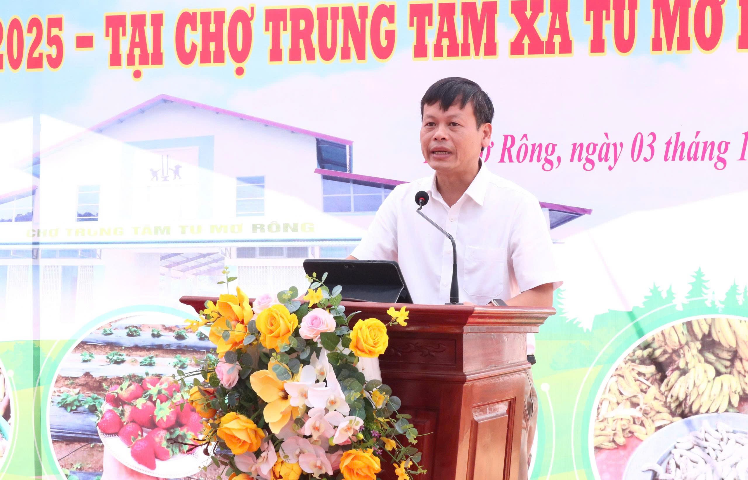 phien-cho-0-dong-1-1759545349.jpg