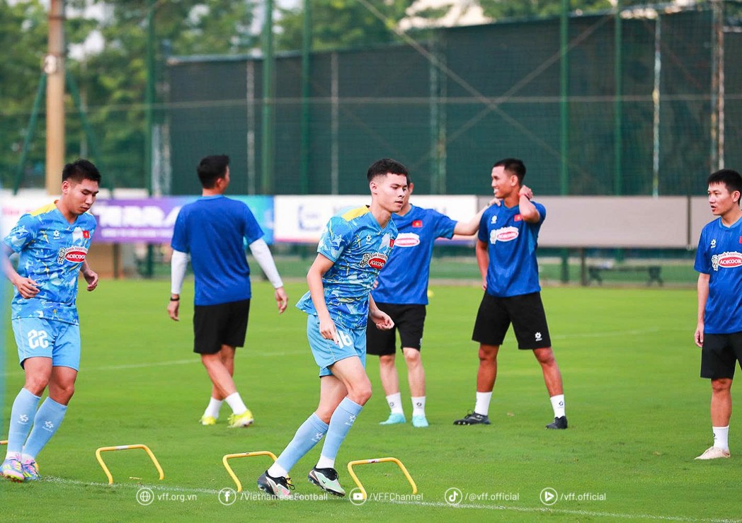 Các cầu thủ U23 Việt Nam tích cực luyện tập, chuẩn bị cho chuyến tập huấn tại UAE