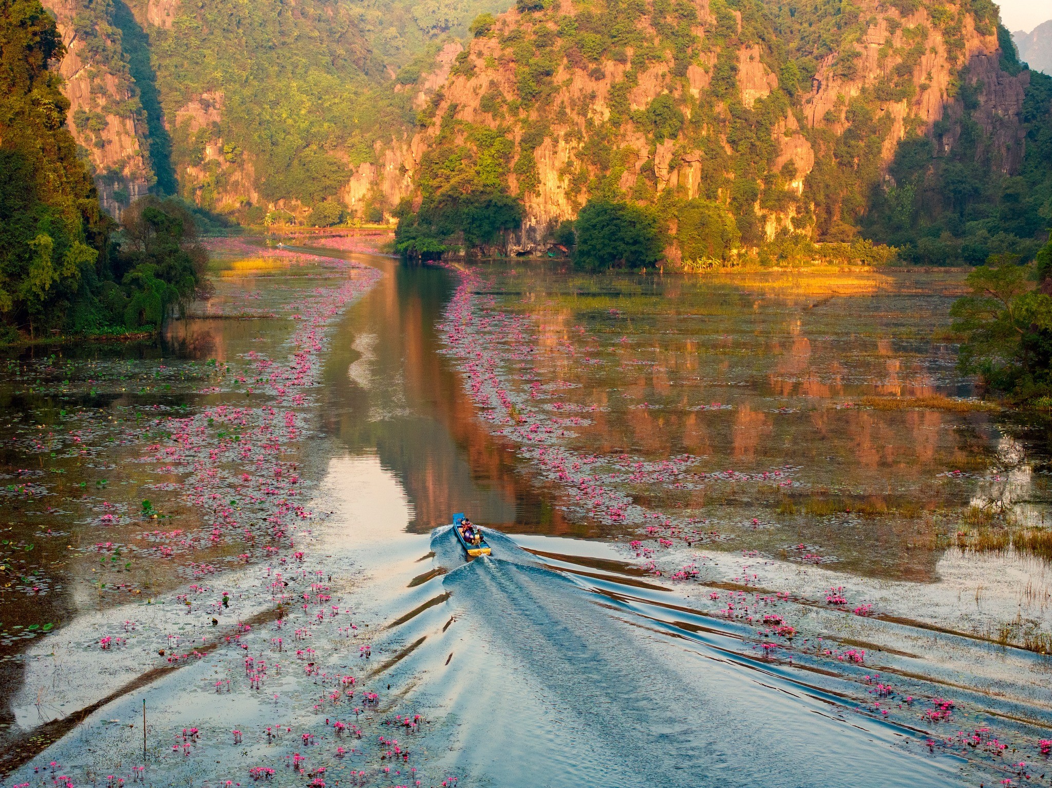 ninh-binh1-1761098569.jpg