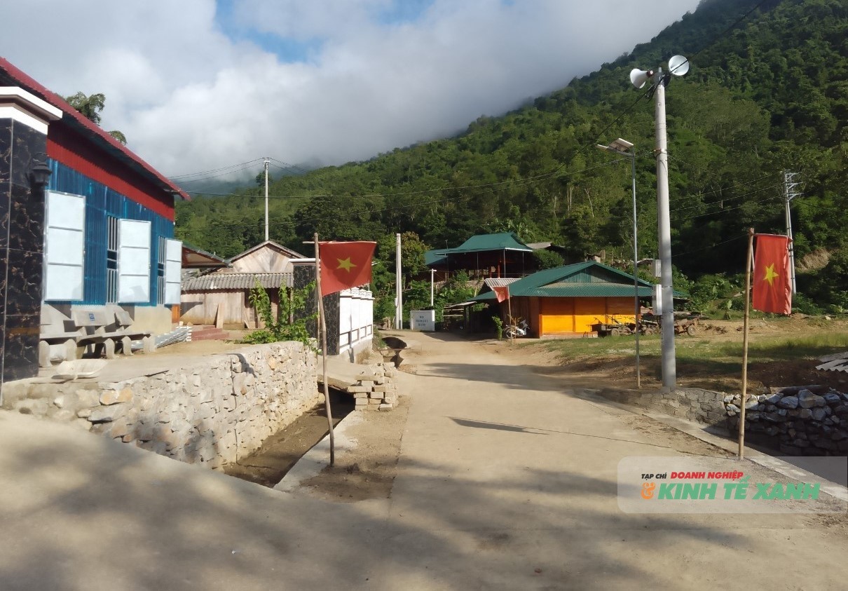 tieng-nui-goi-mau-xanh-2-1761232596.jpg