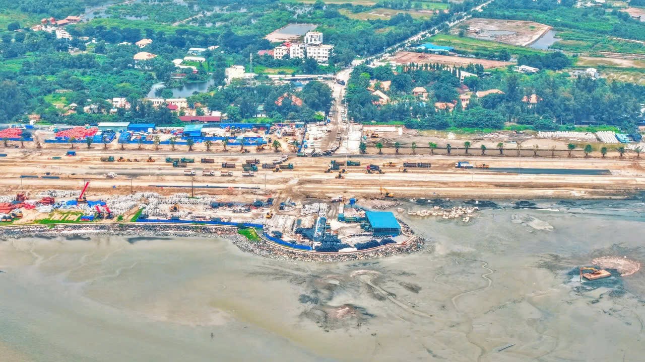 001-1761273244.jpg
