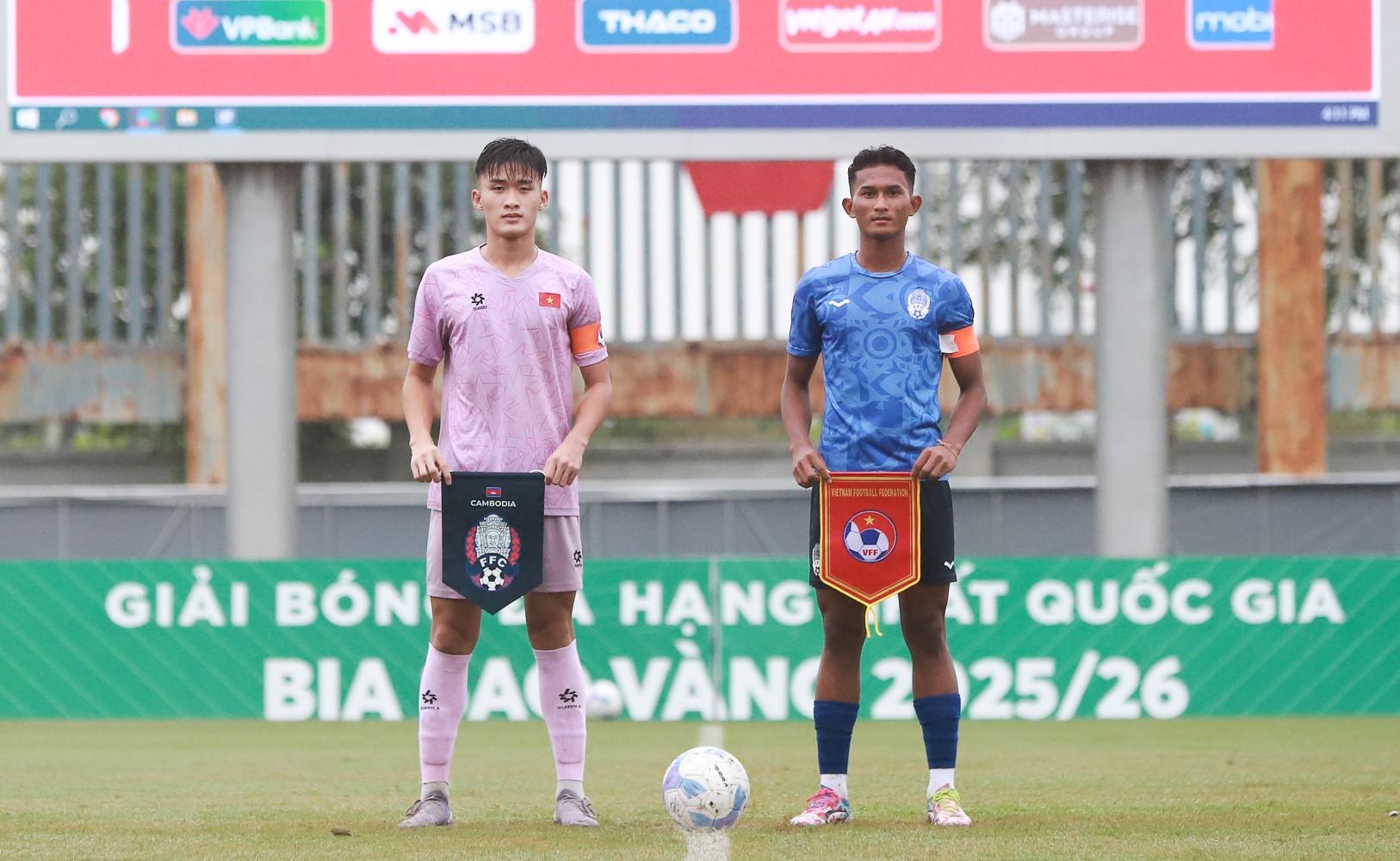 Đội tuyển U17 Việt Nam đấu tập với U17 Campuchia trước thềm chuyến tập huấn Nhật Bản