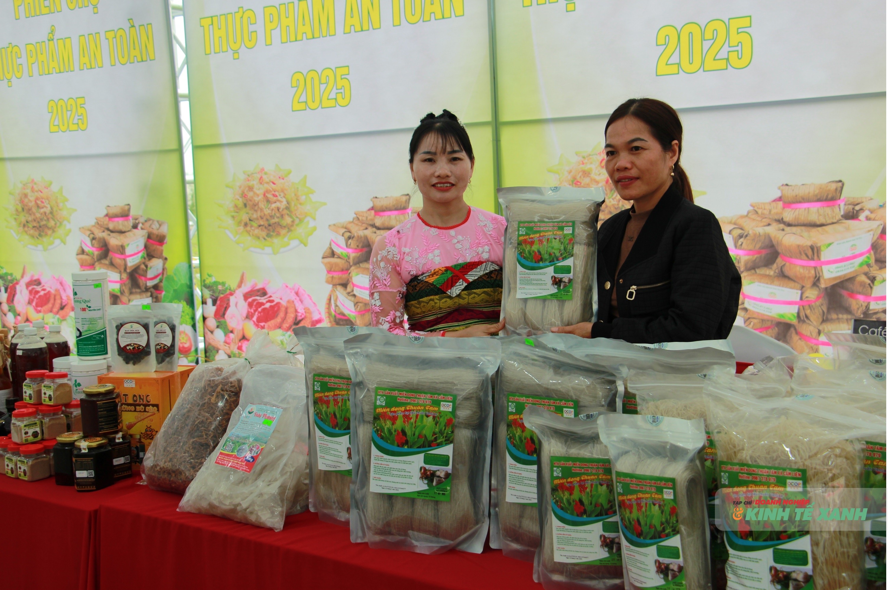sau-anh-den-hoi-cho-3-1762957693.JPG