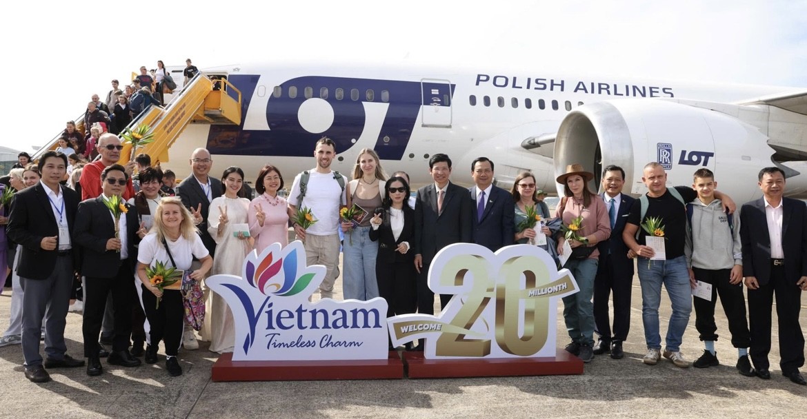 Sự kiện đón vị khách quốc tế thứ 20 triệu trong năm 2025 là cột mốc lịch sử trong lịch sử ngành Lc88.men Cá cược thể thao Việt Nam.
