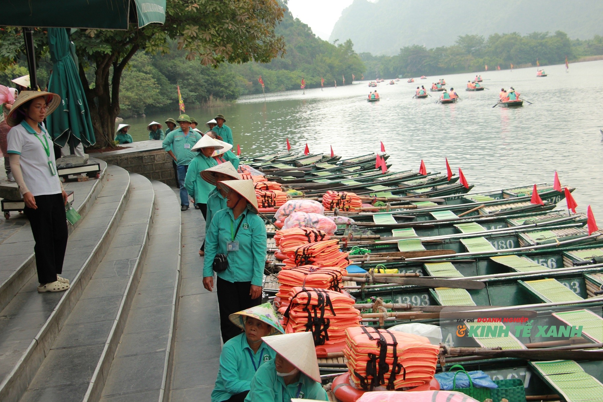 du-lich-ninh-binh-1-1765801189.JPG