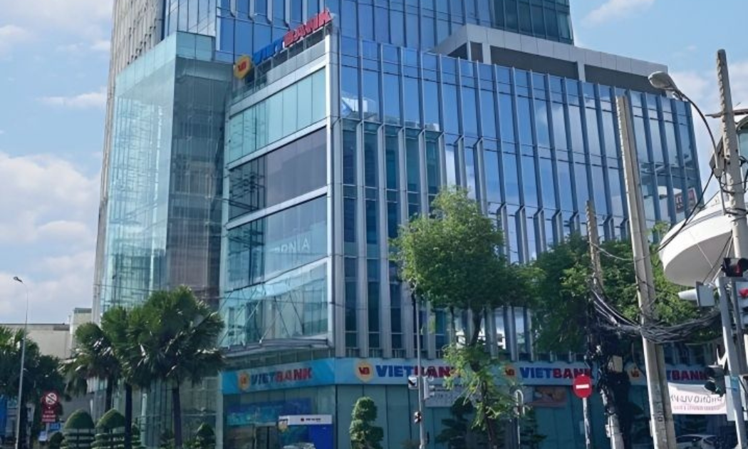 tong-hop-cover-bizlive-1766045390.png