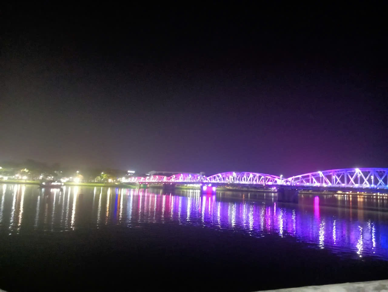 dl-hue-2-1769008500.jpg