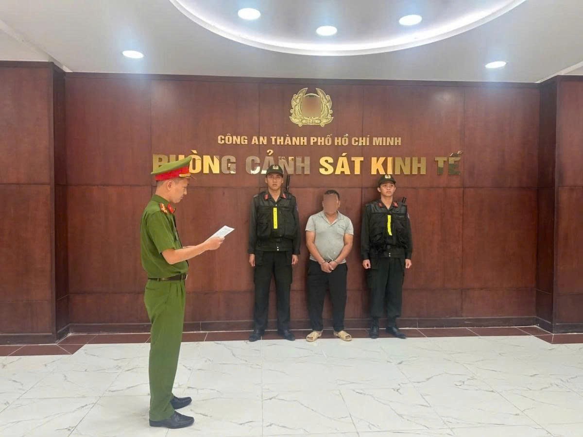 thung-ngam-hoa-chat-2-1769587142.jpg