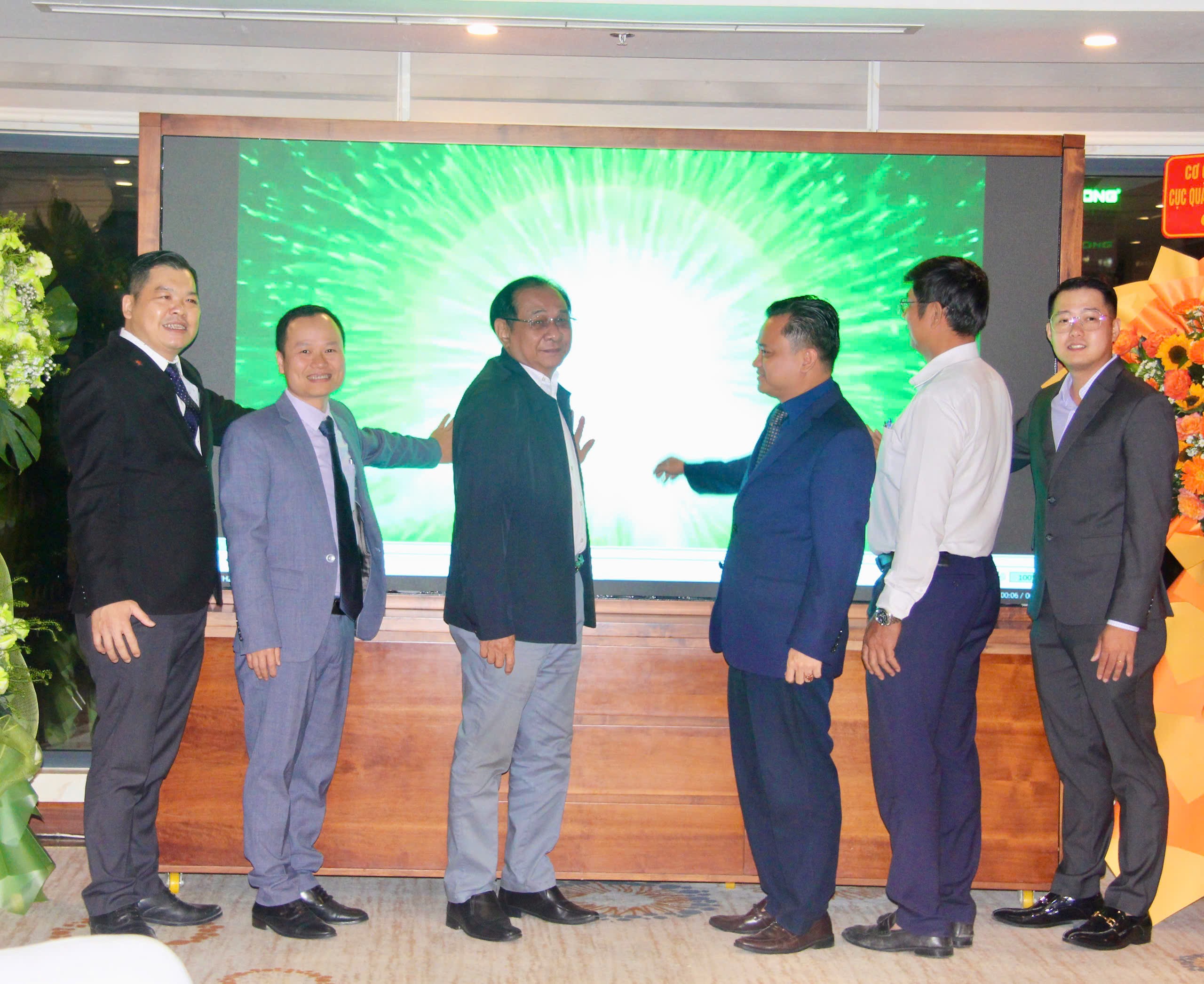 Tạp chí 10Lc88 Casino & Thể Thao Link Mới và Đăng nhập tài khoản thành viên LC88 xanh chính thức ra mắt Văn phòng đại diện tại TP.HCM
