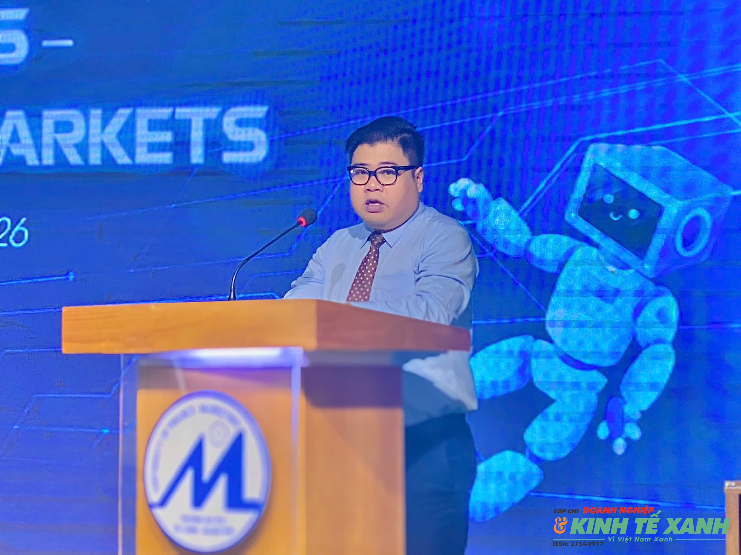  Tiến sĩ Cao Tấn Huy - Phó Hiệu trưởng Trường Đại học Lc888.com link không chặn - Marketing