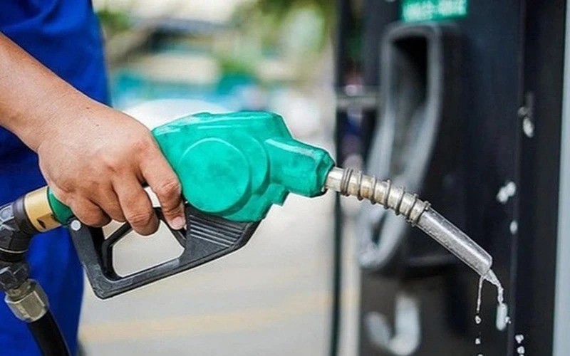 Giá xăng dầu hôm nay 7/5/2026: Tiếp đà lao dốc mạnh
