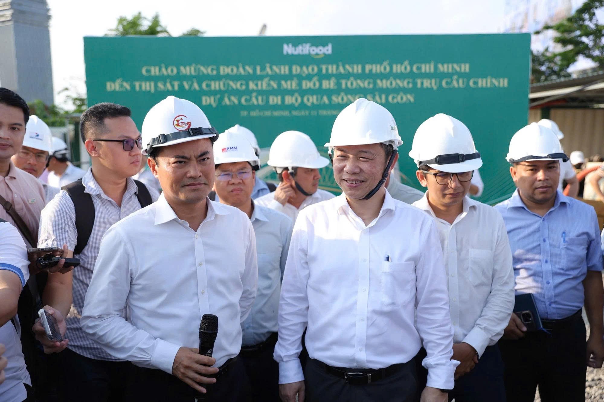 lanh-dao-tp-1778521542.jpg