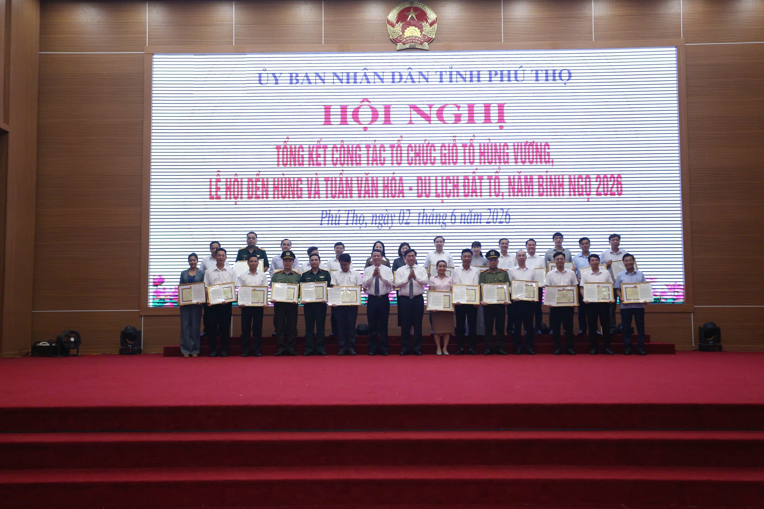 z7893196201208-8f0c3828d00eef853e28483daabdf127-1780411608.jpg