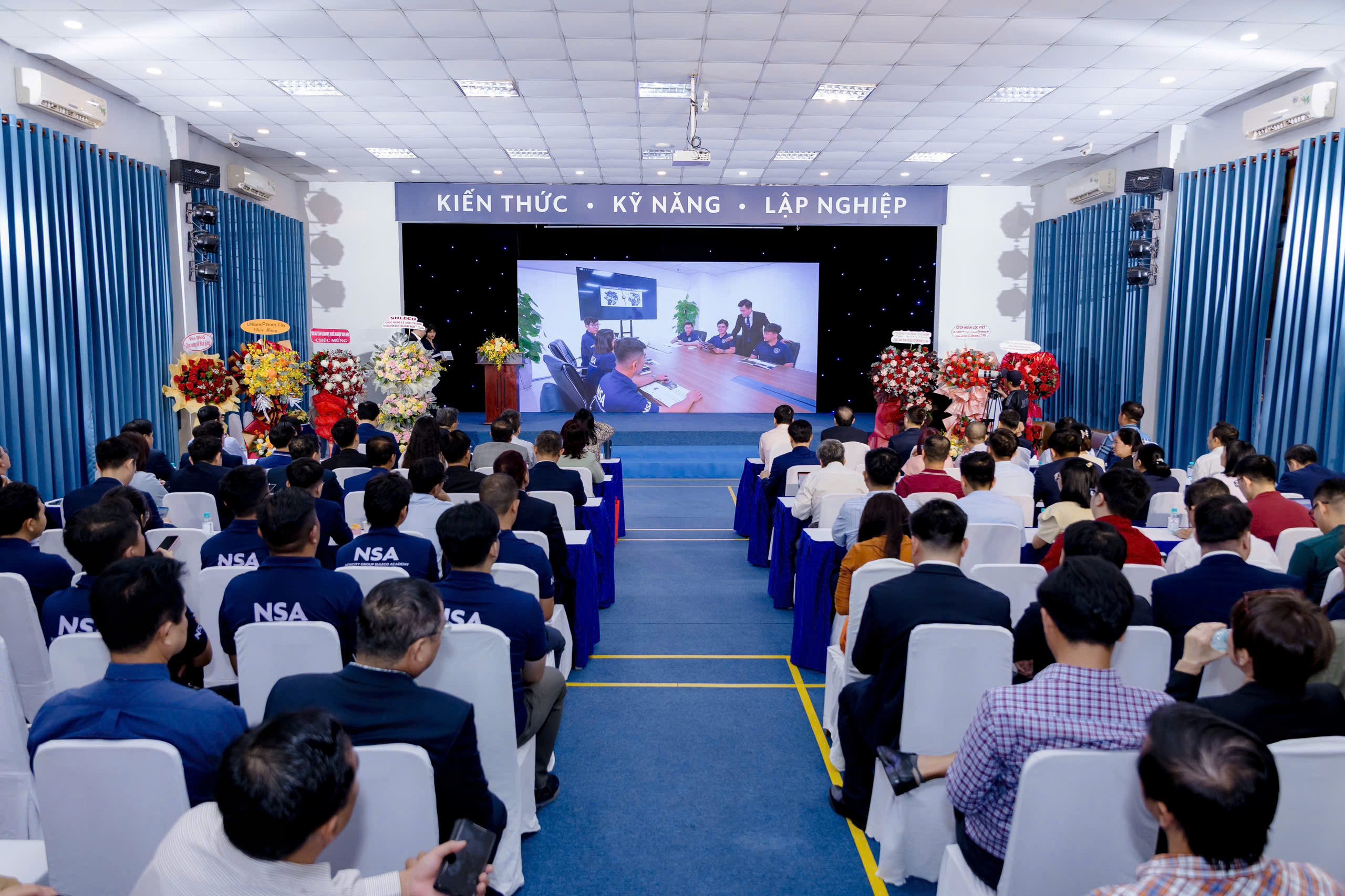 Từ showroom đến giảng đường: Hướng đi mới cho nguồn nhân lực ngành ô tô Việt Nam