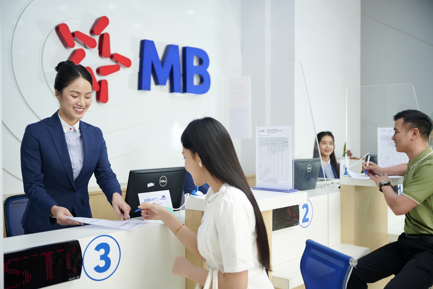 mb-bank24703-1753866545.jpg