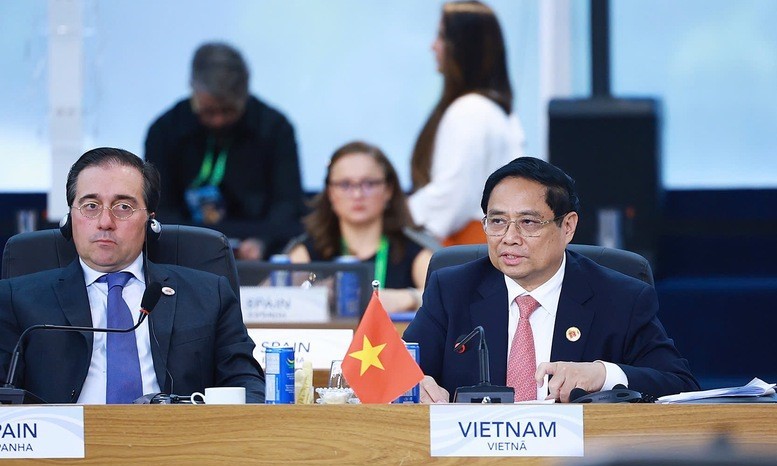 thu-tuong-pham-minh-chinh-5-1732238184.jpg