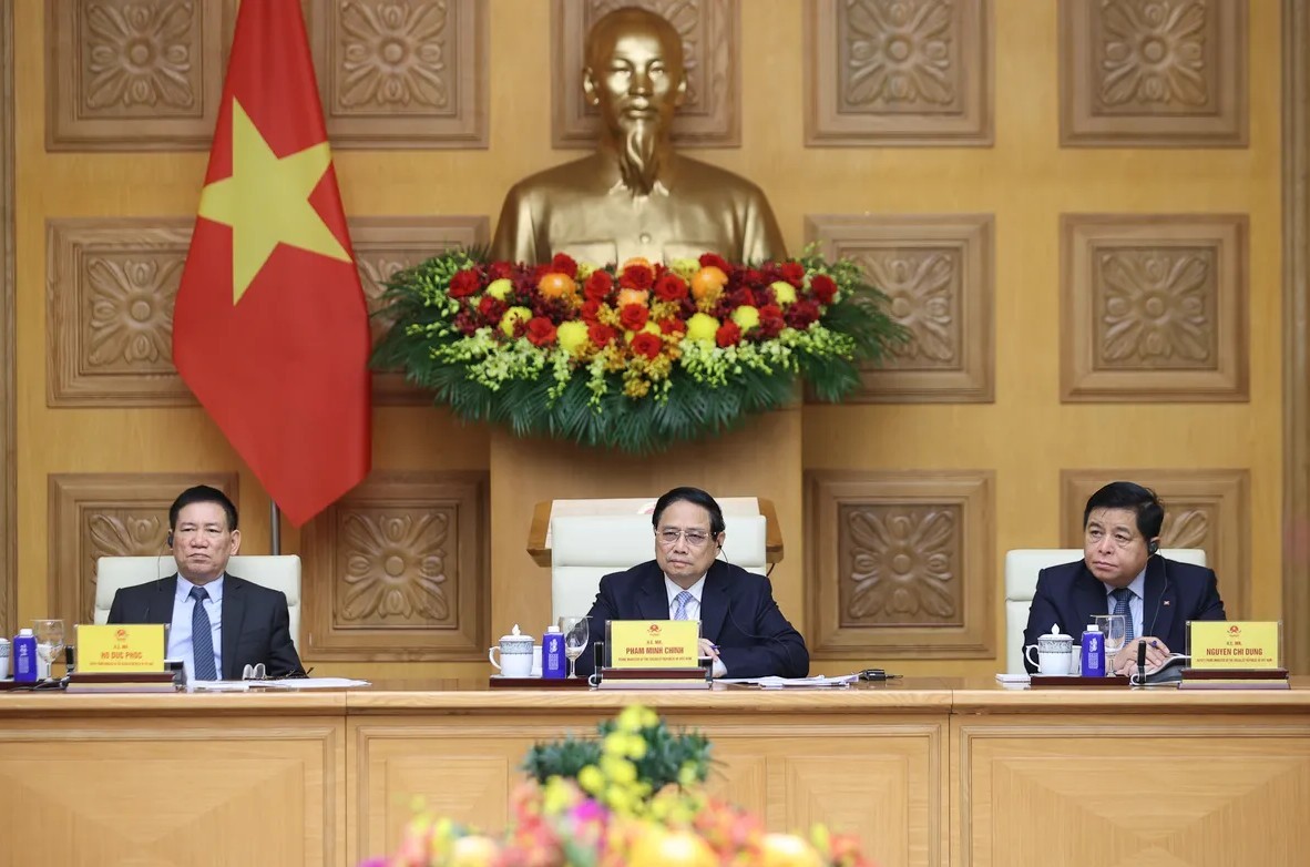 thu-tuong-lam-viec-voi-doanh-nghiep-han-quoc-1-1741073784.jpg