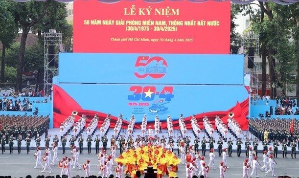 dieu-binh-ngay-thong-nhat-dat-nuoc-3-1745974077.jpg