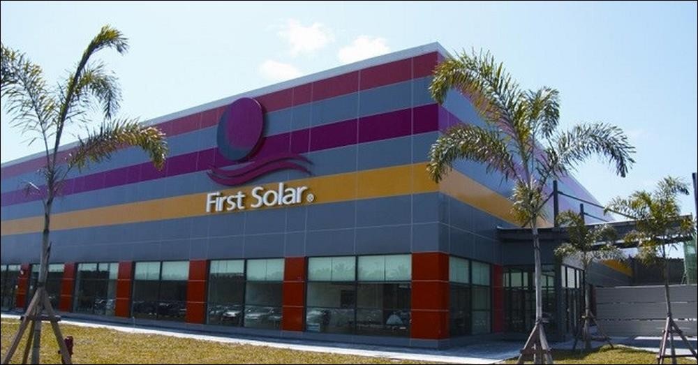1-first-solar-1637452149.jpg