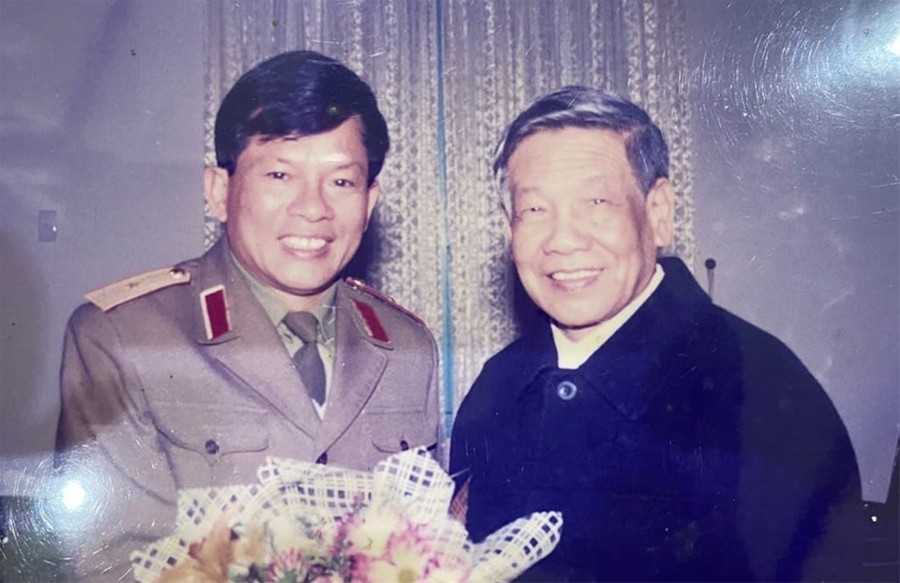 nguyen-tong-bi-thu-le-kha-phieu1-1641342514.jpg