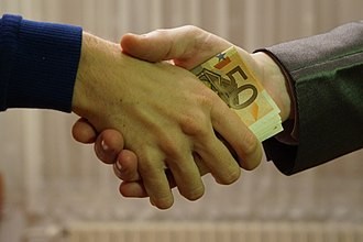 330px-10-hands-shaking-with-euro-bank-notes-inside-handshake-royalty-free-without-copyright-public-domain-photo-image-01-1650930788.jpg